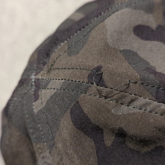 Lululemon Cap - Picture 4 of 4